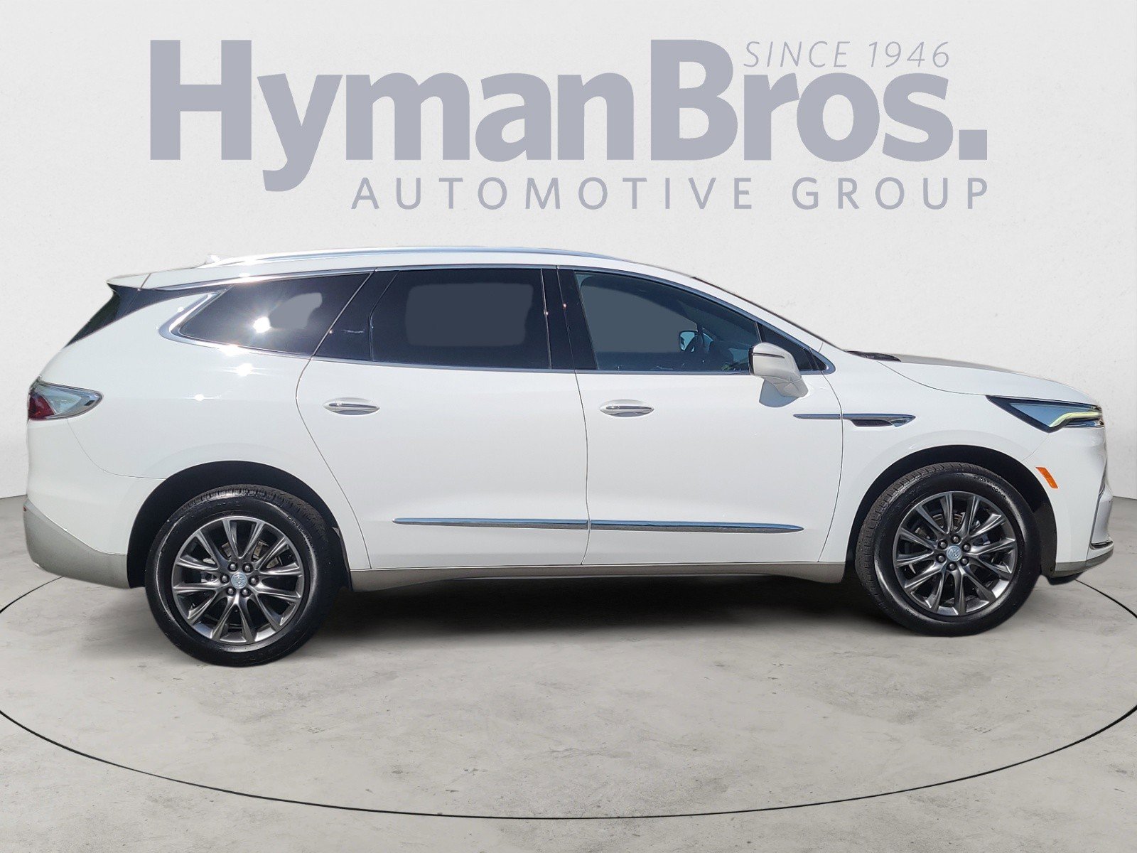 Used 2023 Buick Enclave Essence w/ Trailering Package, 5000 lbs. image 2