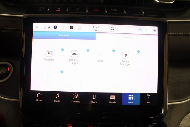 New 2025 Jeep Grand Cherokee L Limited w/ Black Appearance Package image 4