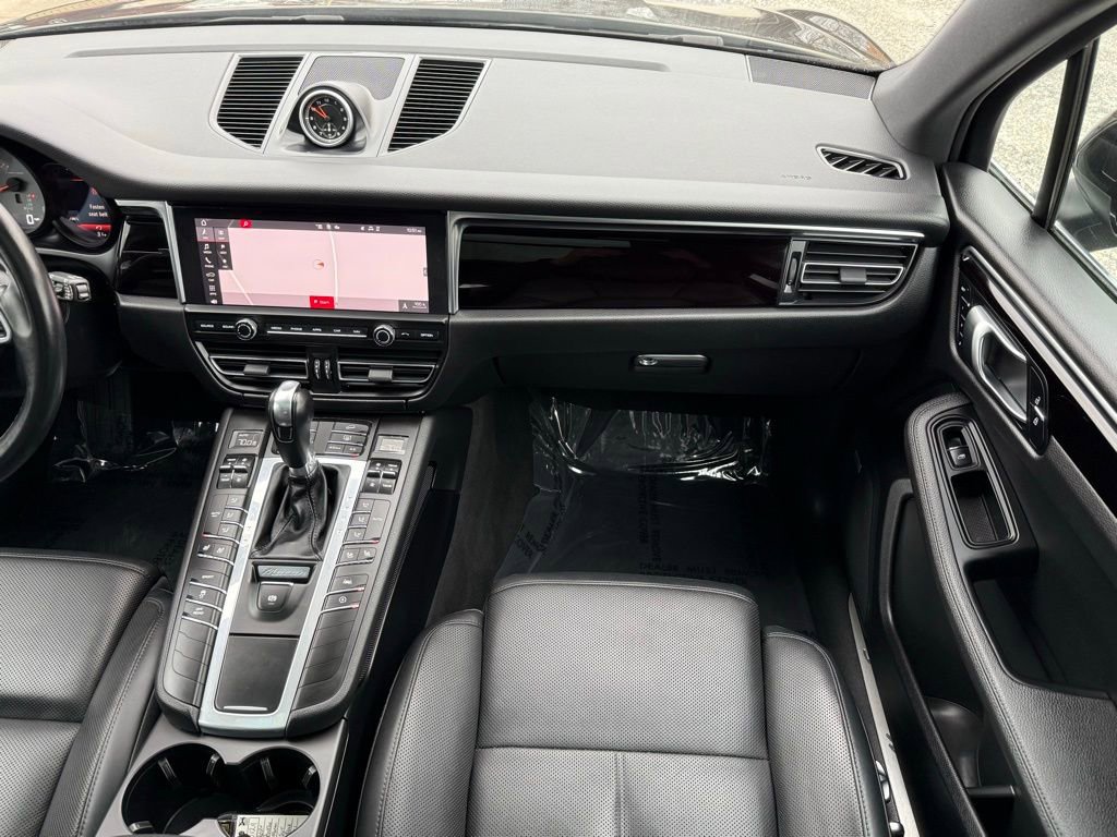 Used 2020 Porsche Macan S AWD/4WD image 30