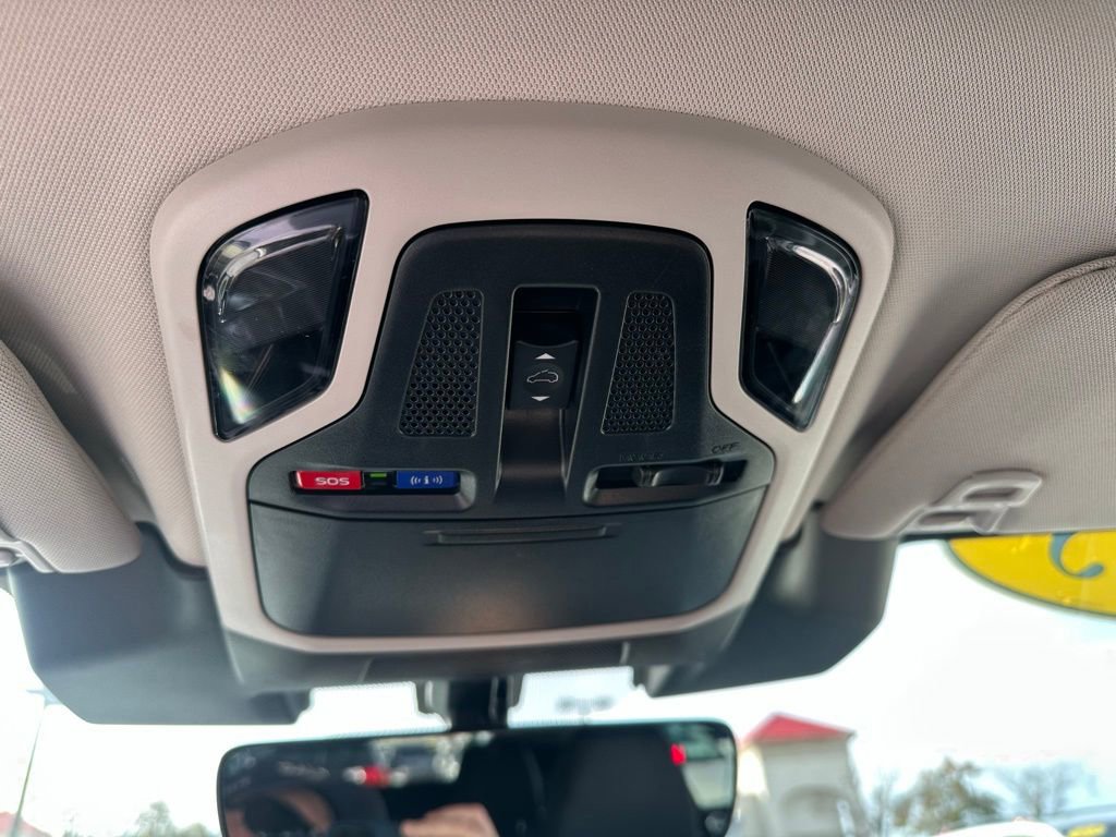 Used 2025 Subaru Outback Limited w/ Popular Package #2 image 34