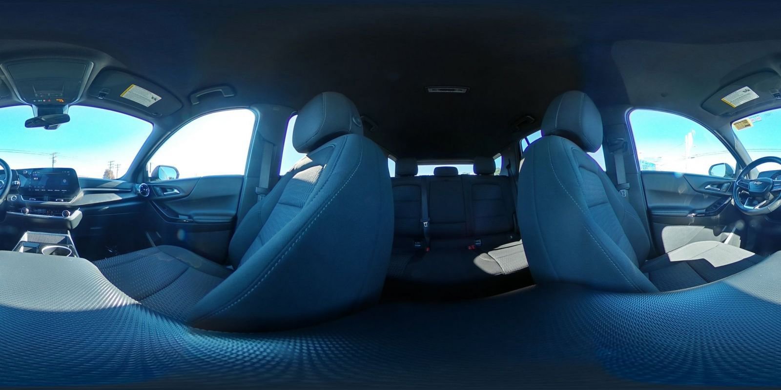 Used 2025 Chevrolet Equinox LT image 42