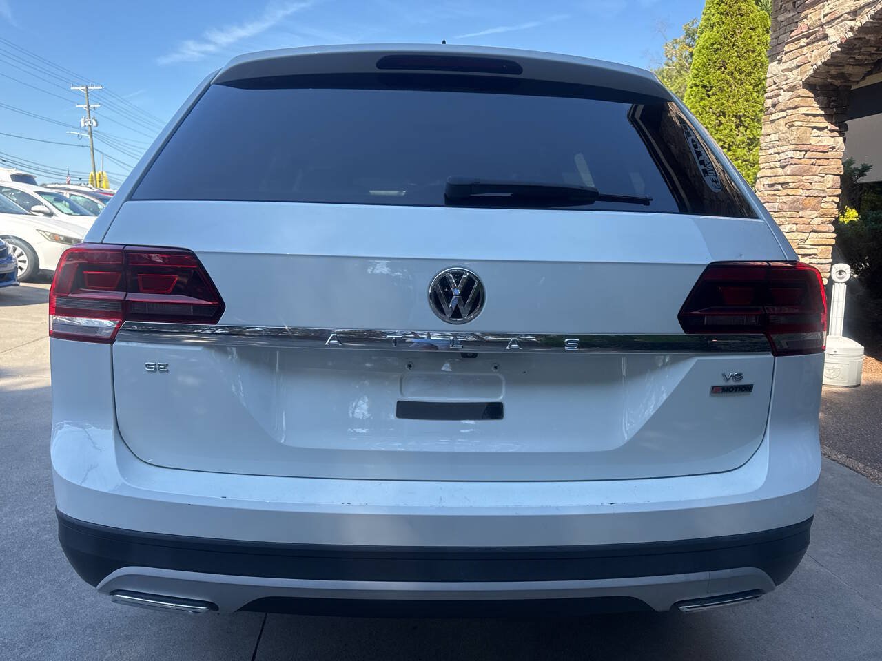 Used 2018 Volkswagen Atlas SE AWD/4WD image 4