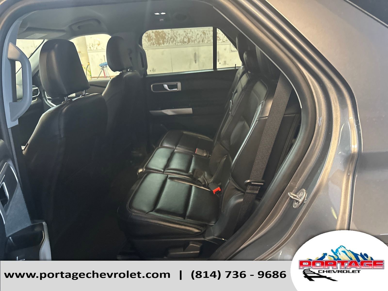 Used 2024 Ford Explorer XLT w/ Equipment Group 202A image 27