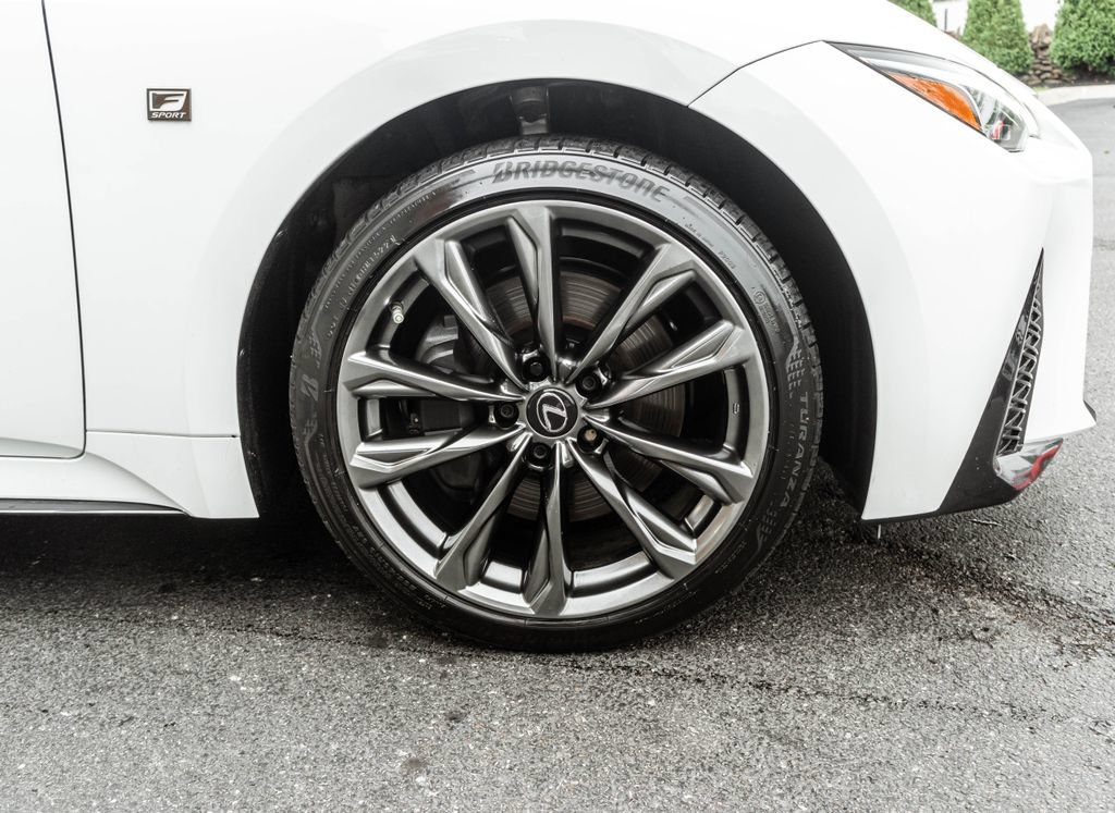 Used 2022 Lexus IS 300 F Sport AWD/4WD image 5