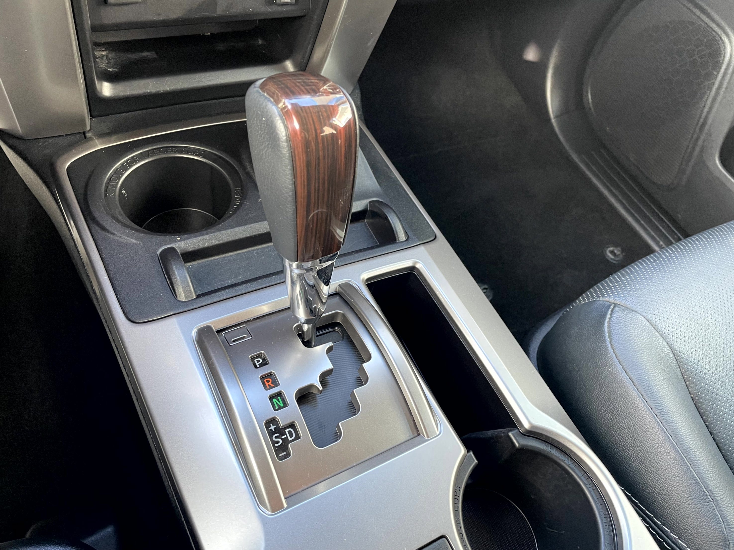 Used 2022 Toyota 4Runner Limited image 18