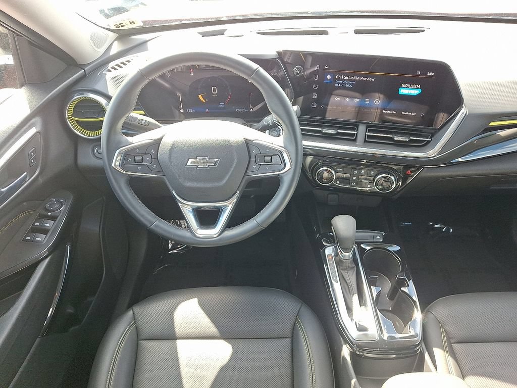 Certified 2024 Chevrolet Trax ACTIV w/ Driver Confidence Package FWD image 12