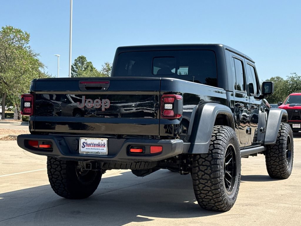 Used 2025 Jeep Gladiator Mojave AWD/4WD image 8