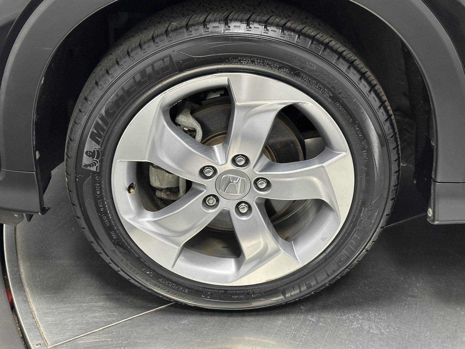 Certified 2022 Honda HR-V LX image 18