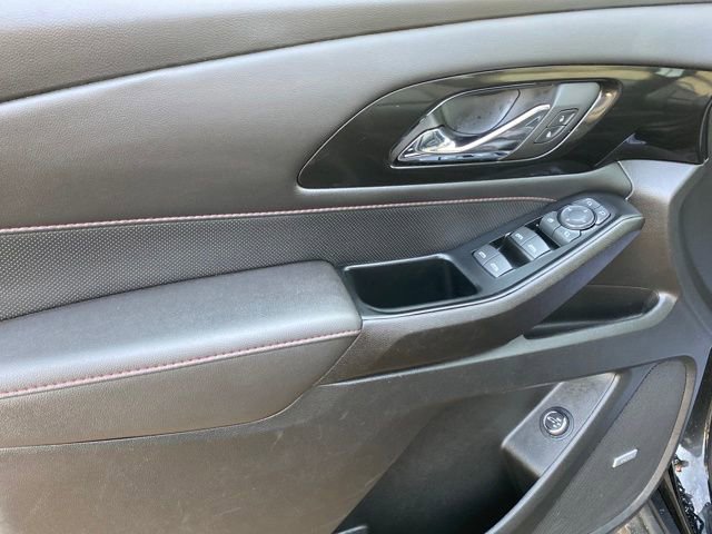 Certified 2023 Chevrolet Traverse RS w/ LPO, Floor Liner Package image 17