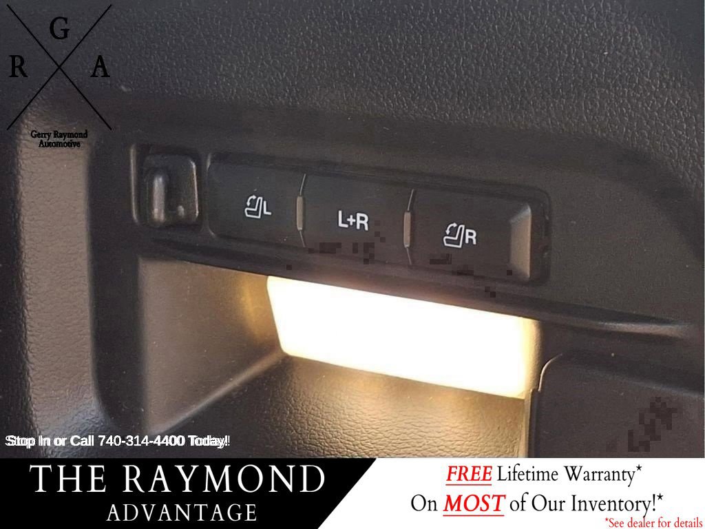 Used 2023 Ford Explorer Platinum w/ Technology Package AWD/4WD image 15