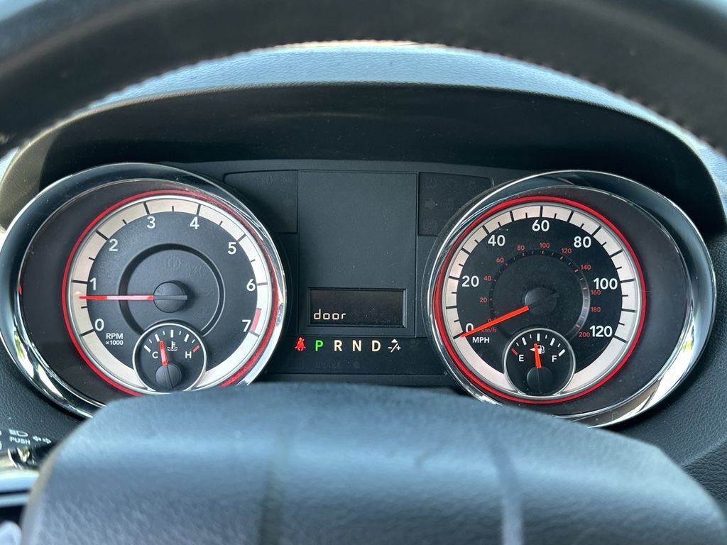 Used 2018 Dodge Grand Caravan SXT FWD image 13