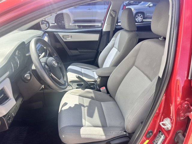 Used 2016 Toyota Corolla LE FWD image 11