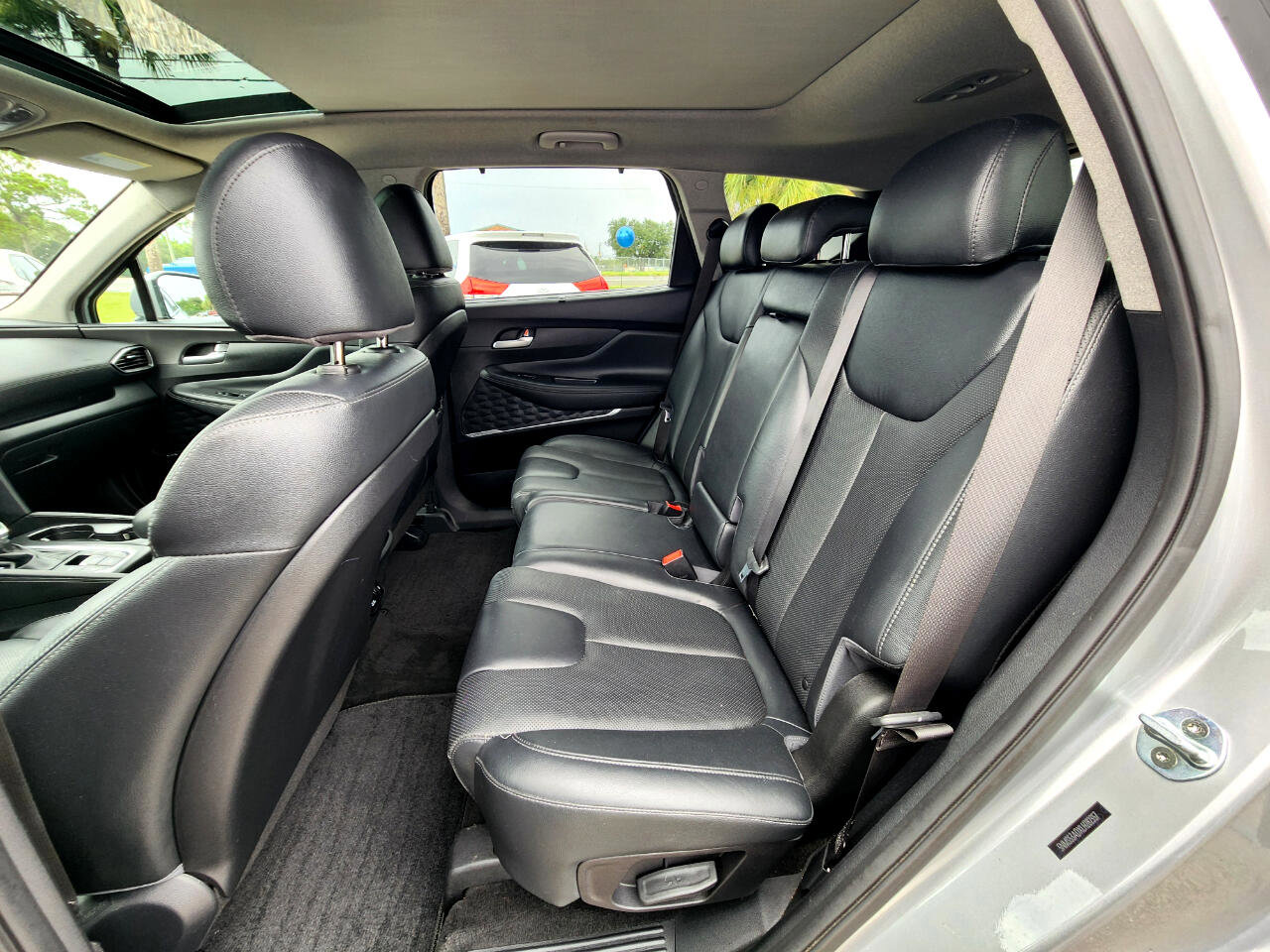 Used 2020 Hyundai Santa Fe Limited image 11