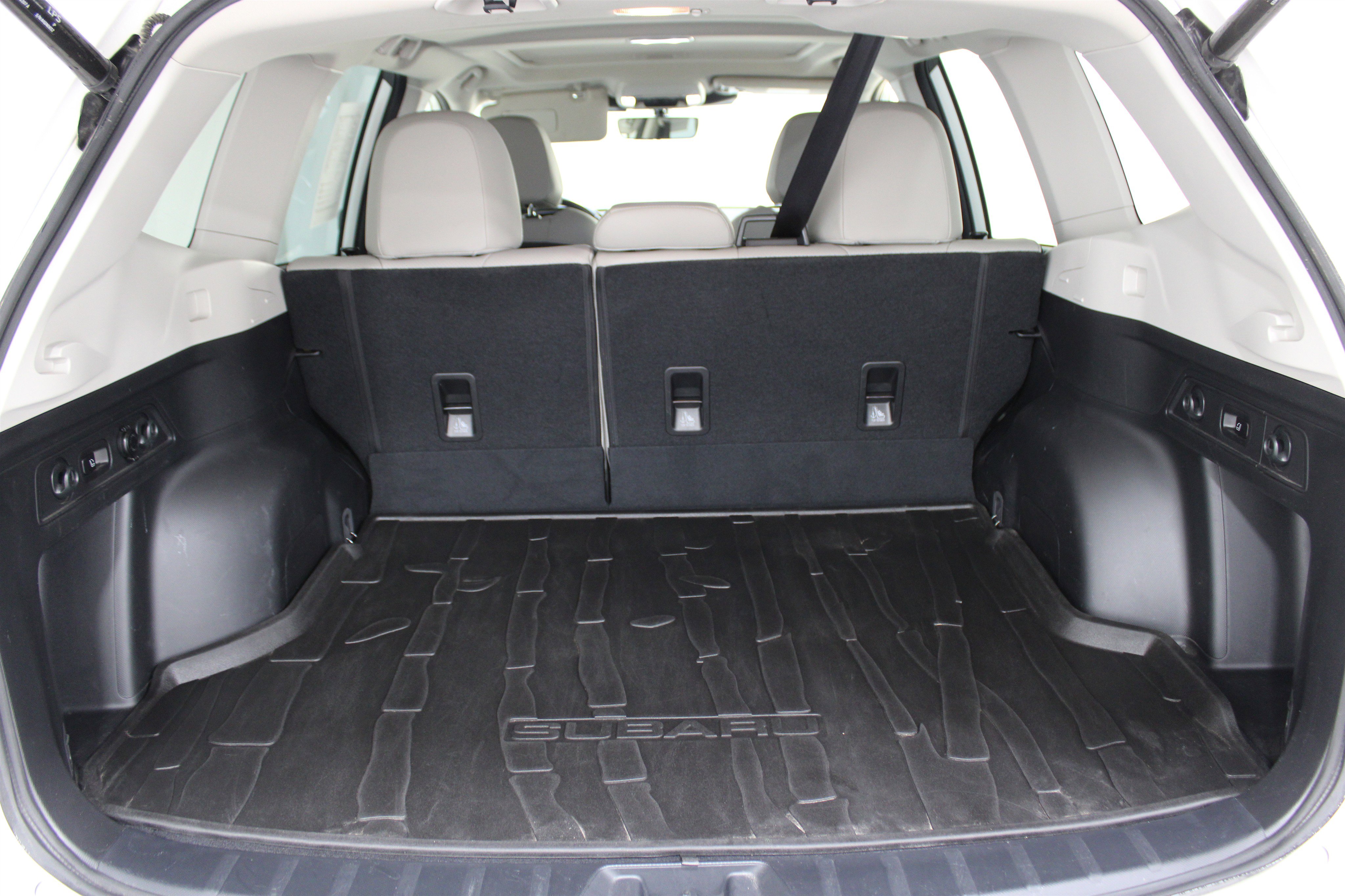 Used 2023 Subaru Forester Limited AWD/4WD image 22