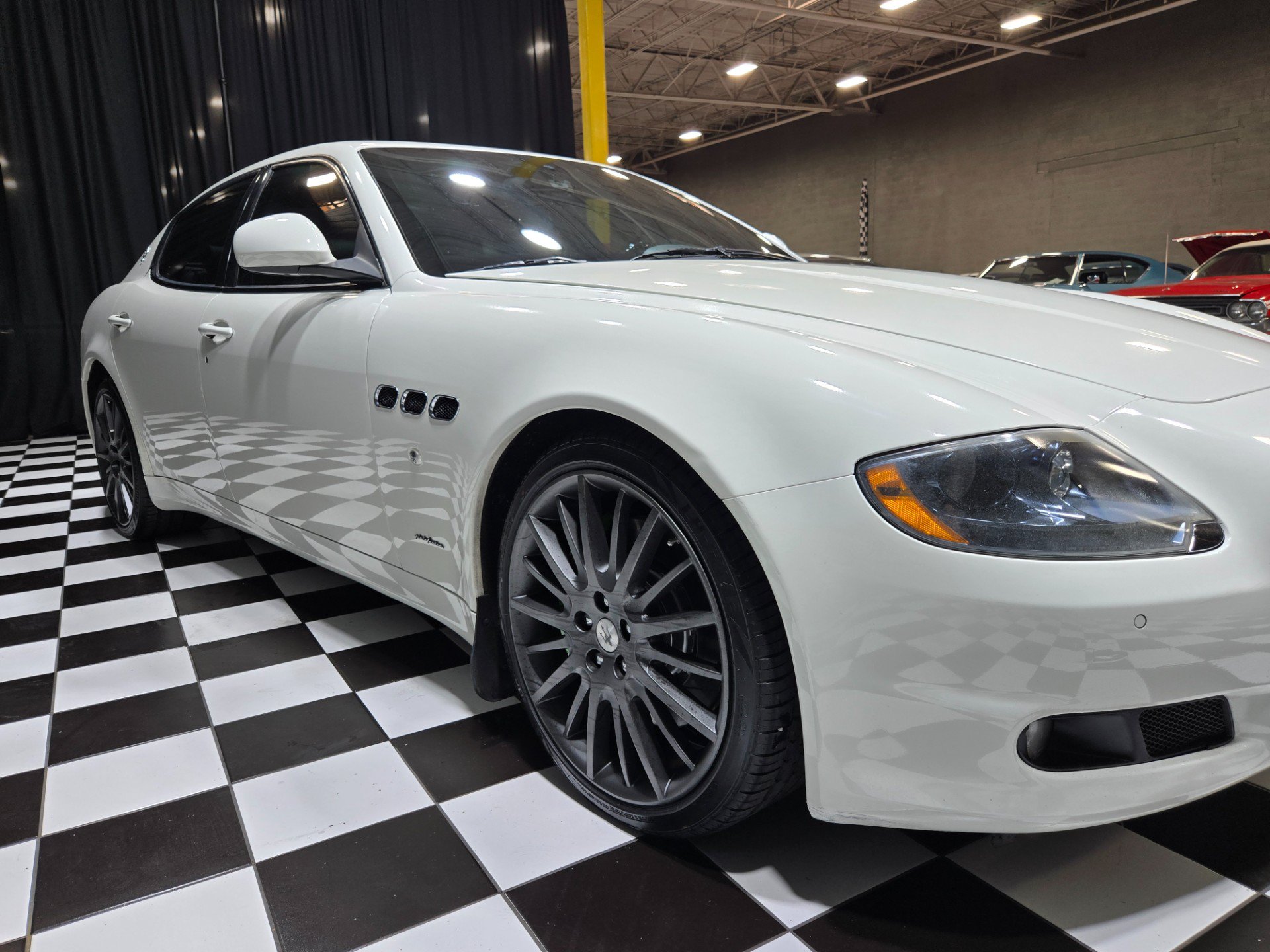 Used 2012 Maserati Quattroporte S RWD image 44