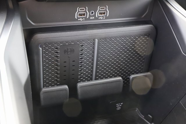 New 2026 RAM 1500 4x4 Crew Cab image 29