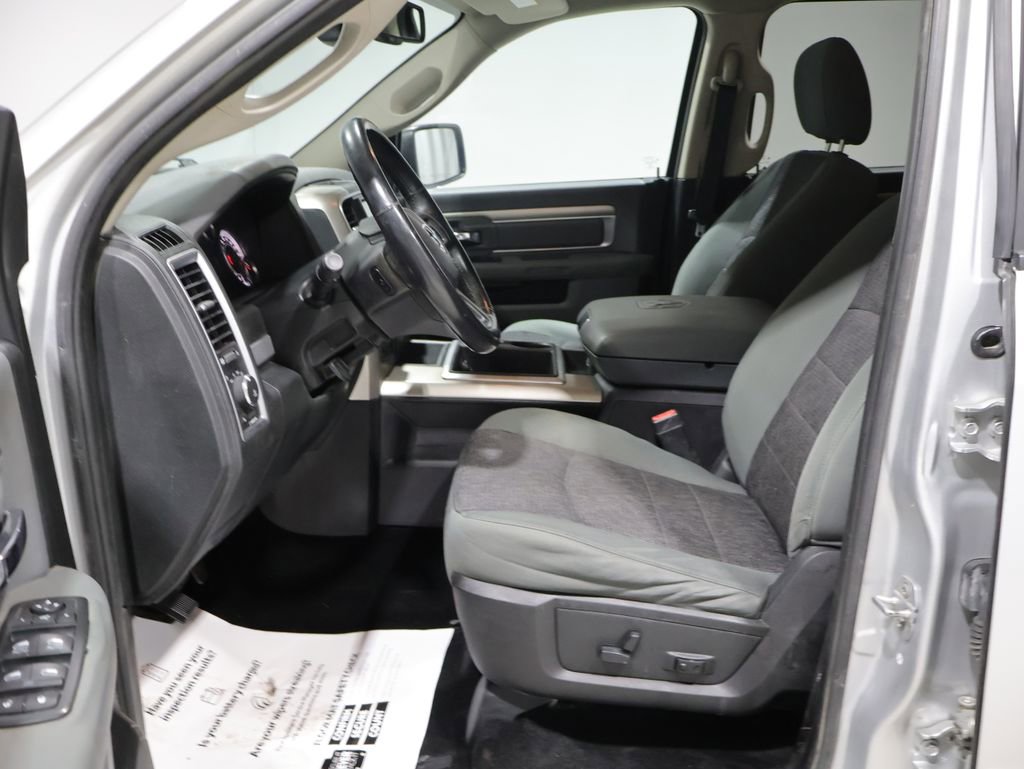 Used 2015 RAM 1500 Big Horn AWD/4WD image 11