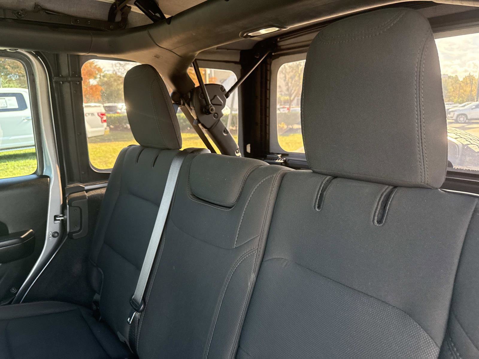 Used 2021 Jeep Wrangler Unlimited Sport image 15