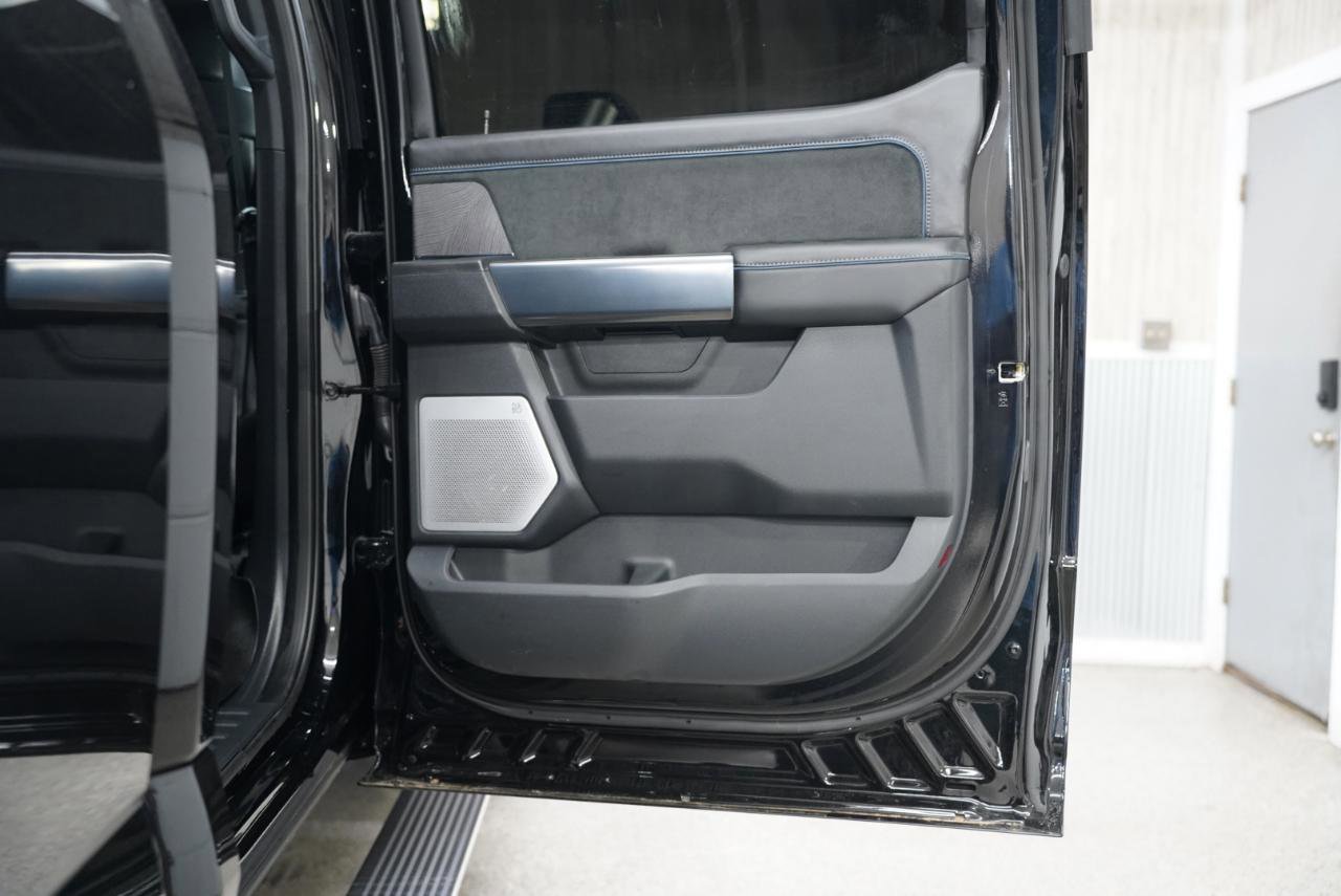 Used 2025 Ford F250 Platinum image 33