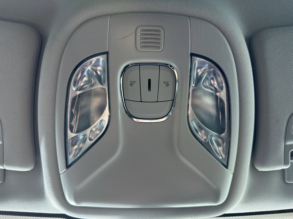 Used 2022 Jeep Compass Limited AWD/4WD image 29