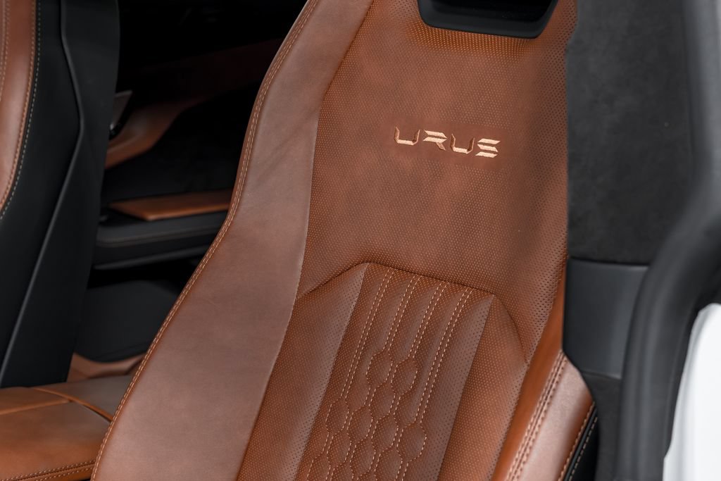 Used 2023 Lamborghini Urus S AWD/4WD image 22