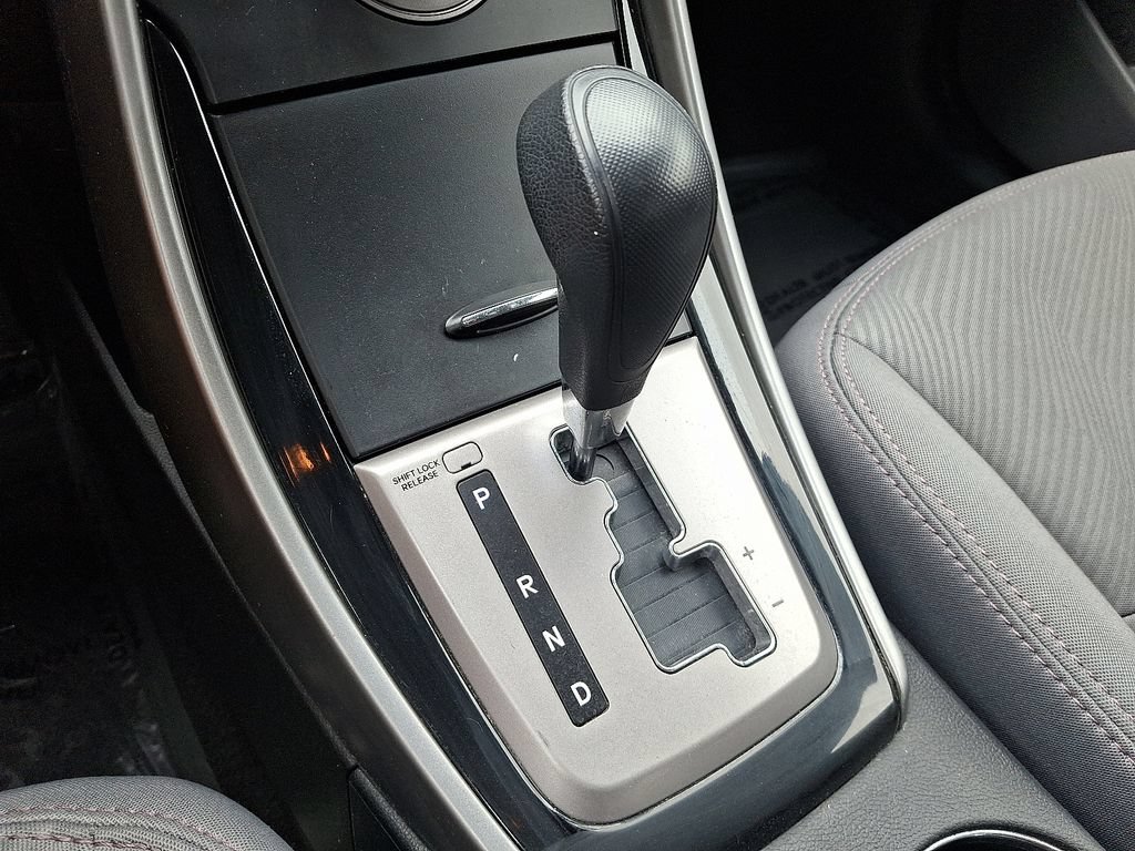 Used 2013 Hyundai Elantra GLS w/ Preferred Pkg FWD image 14