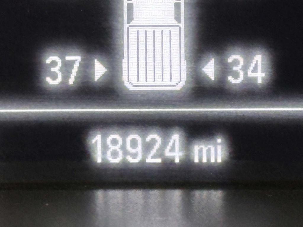 Used 2022 GMC Canyon Elevation w/ Elevation Premium Package AWD/4WD image 32
