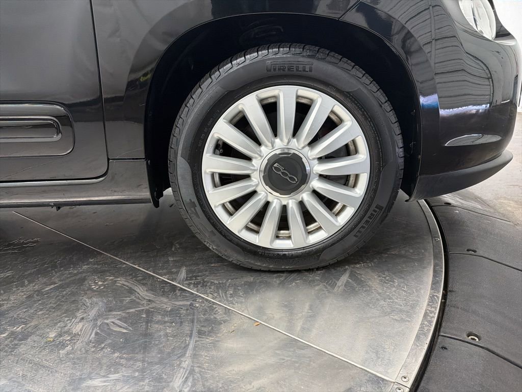 Used 2014 FIAT 500L Easy image 9