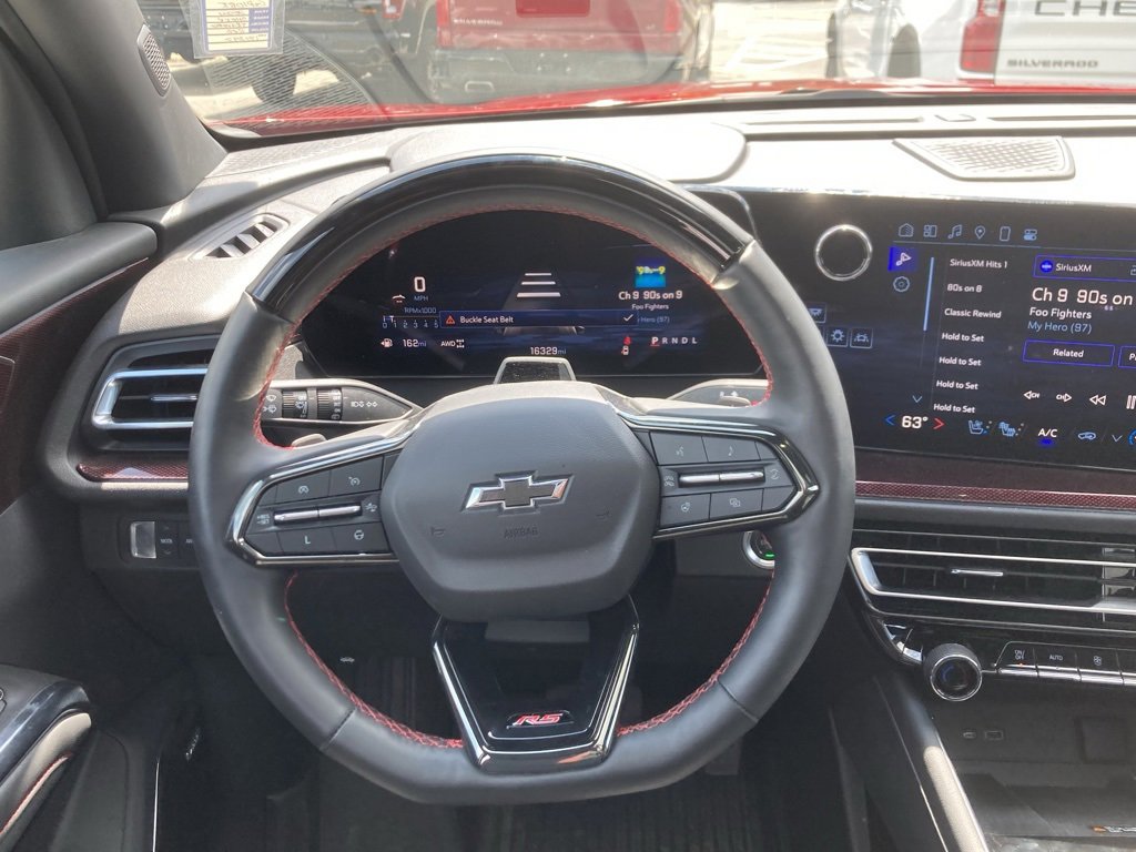 Used 2024 Chevrolet Traverse RS w/ LPO, Floor Liner Package image 12