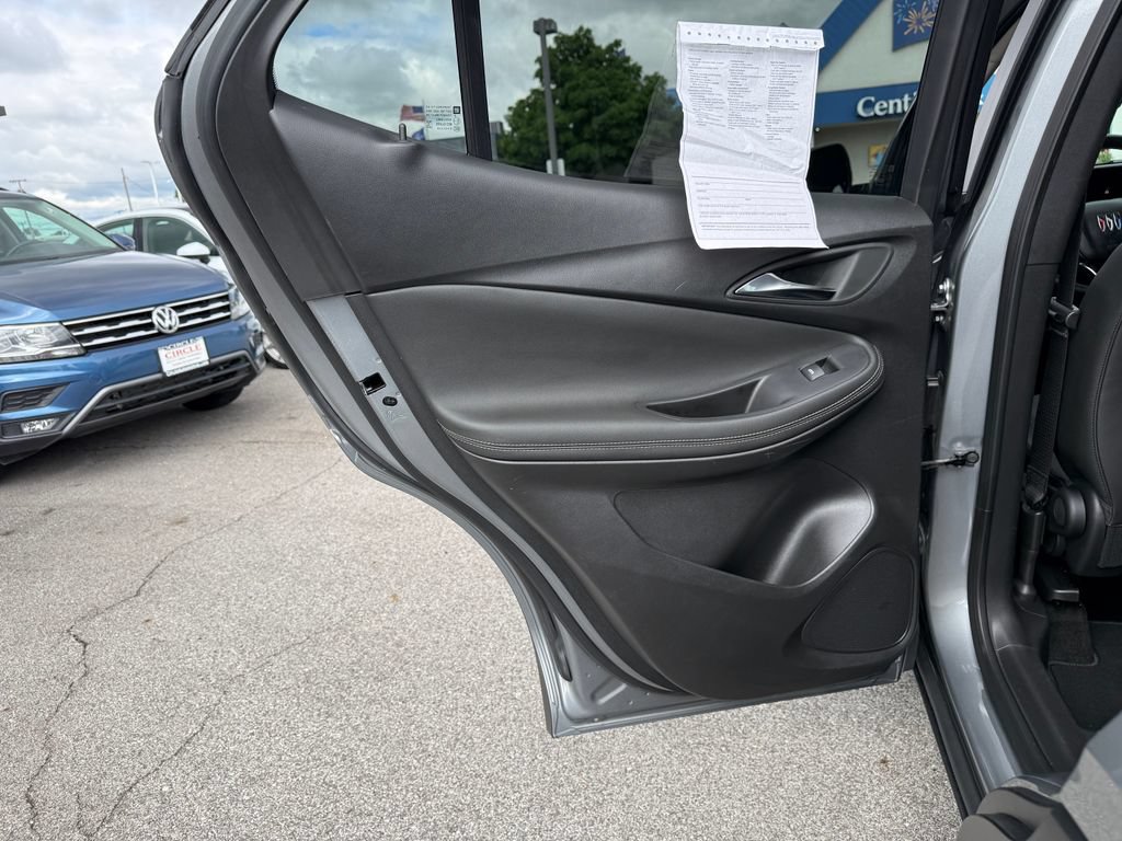 Used 2024 Buick Encore GX Preferred FWD image 26