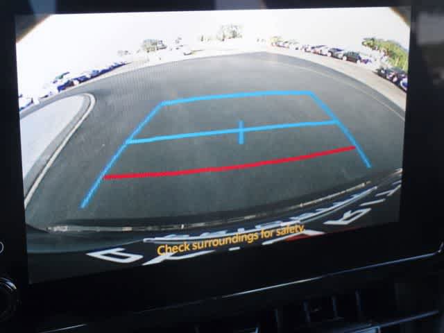 Used 2025 Toyota Corolla LE FWD image 21