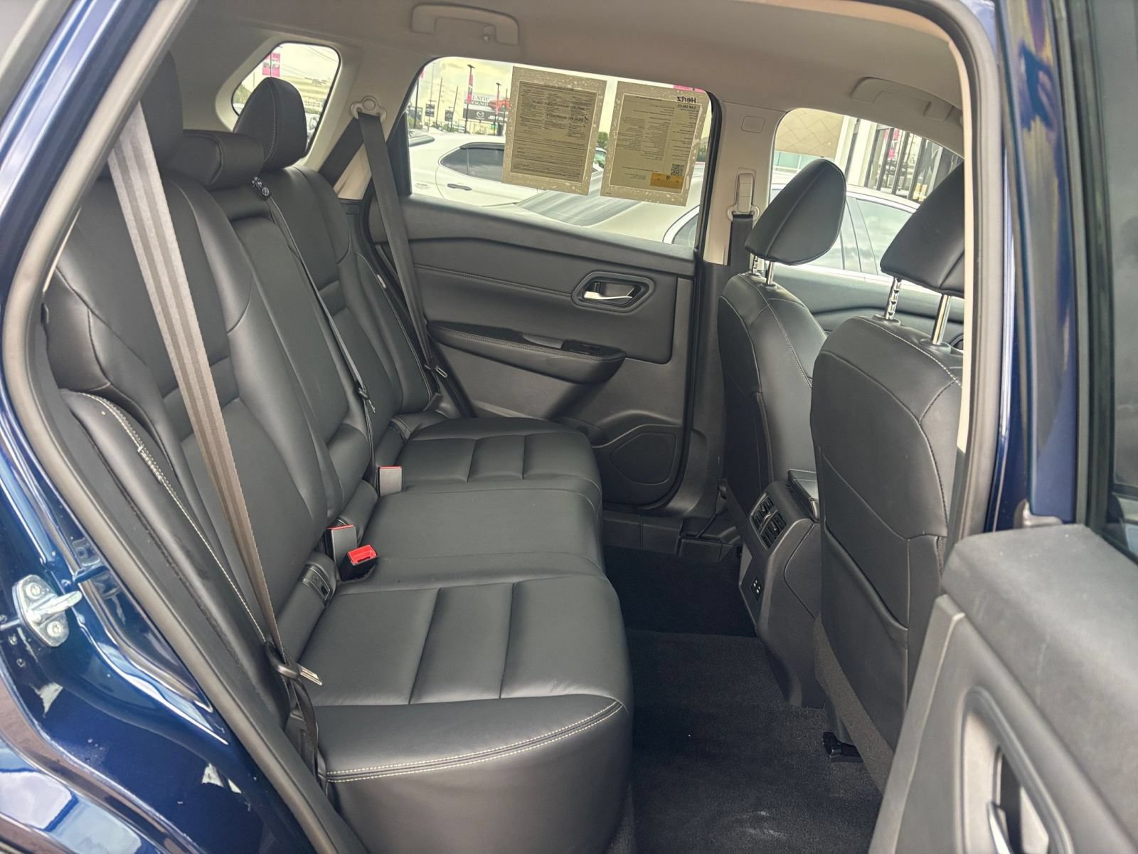 Used 2026 Nissan Rogue SL FWD image 28
