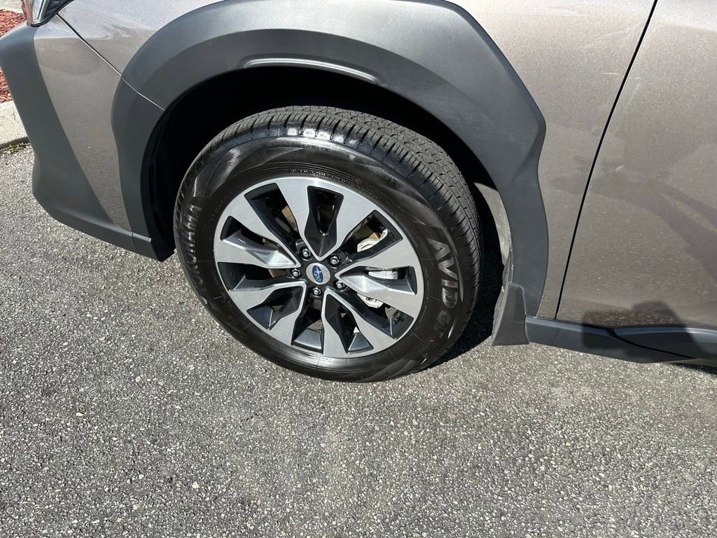 Used 2023 Subaru Outback Limited image 11