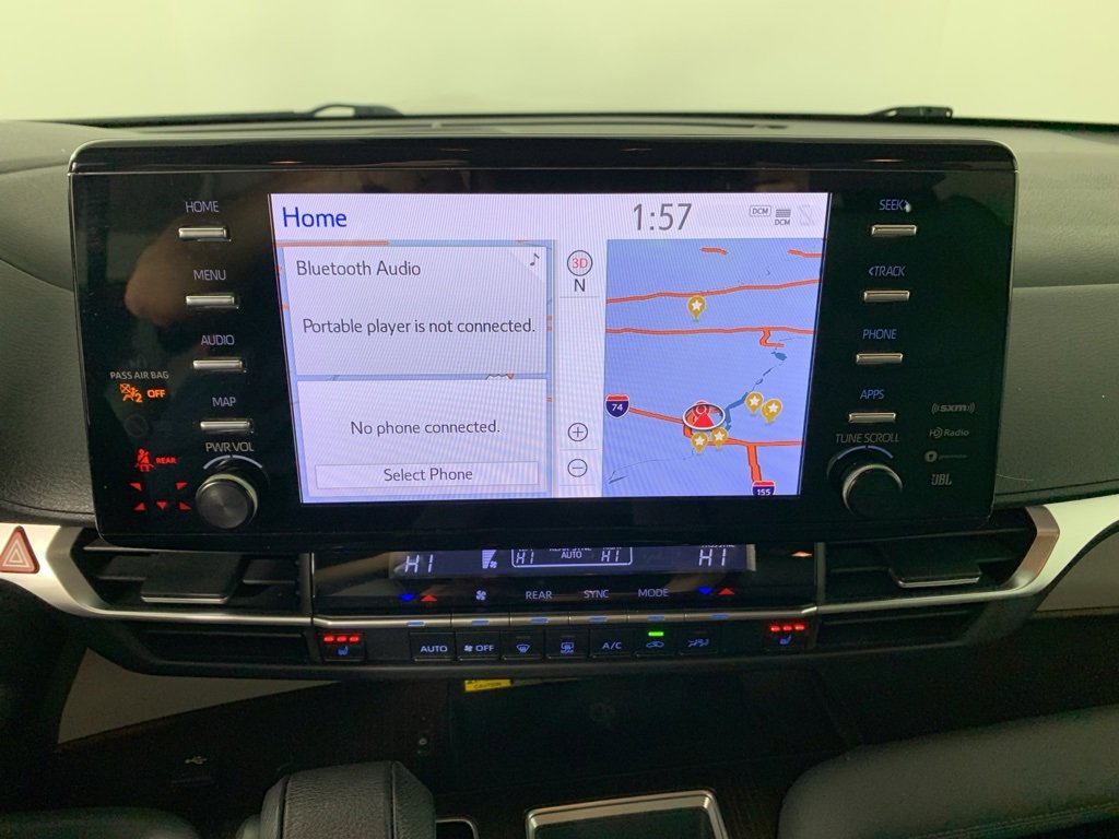 Used 2021 Toyota Sienna XLE w/ XLE Plus Package image 25