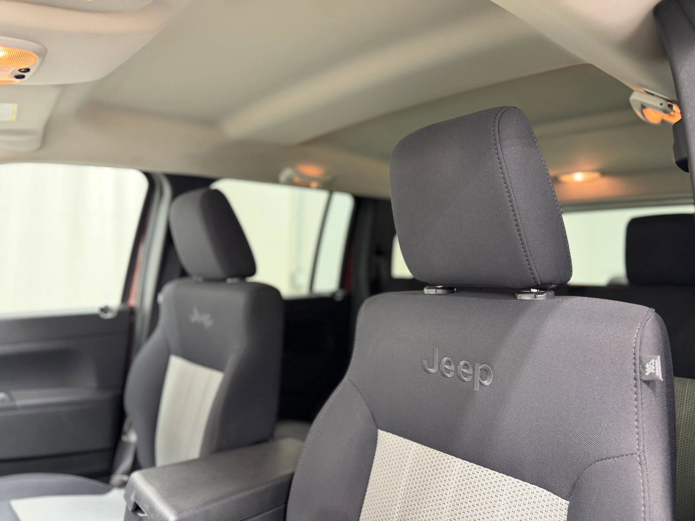 Used 2009 Jeep Liberty Sport w/ Popular Equipment Group AWD/4WD image 12