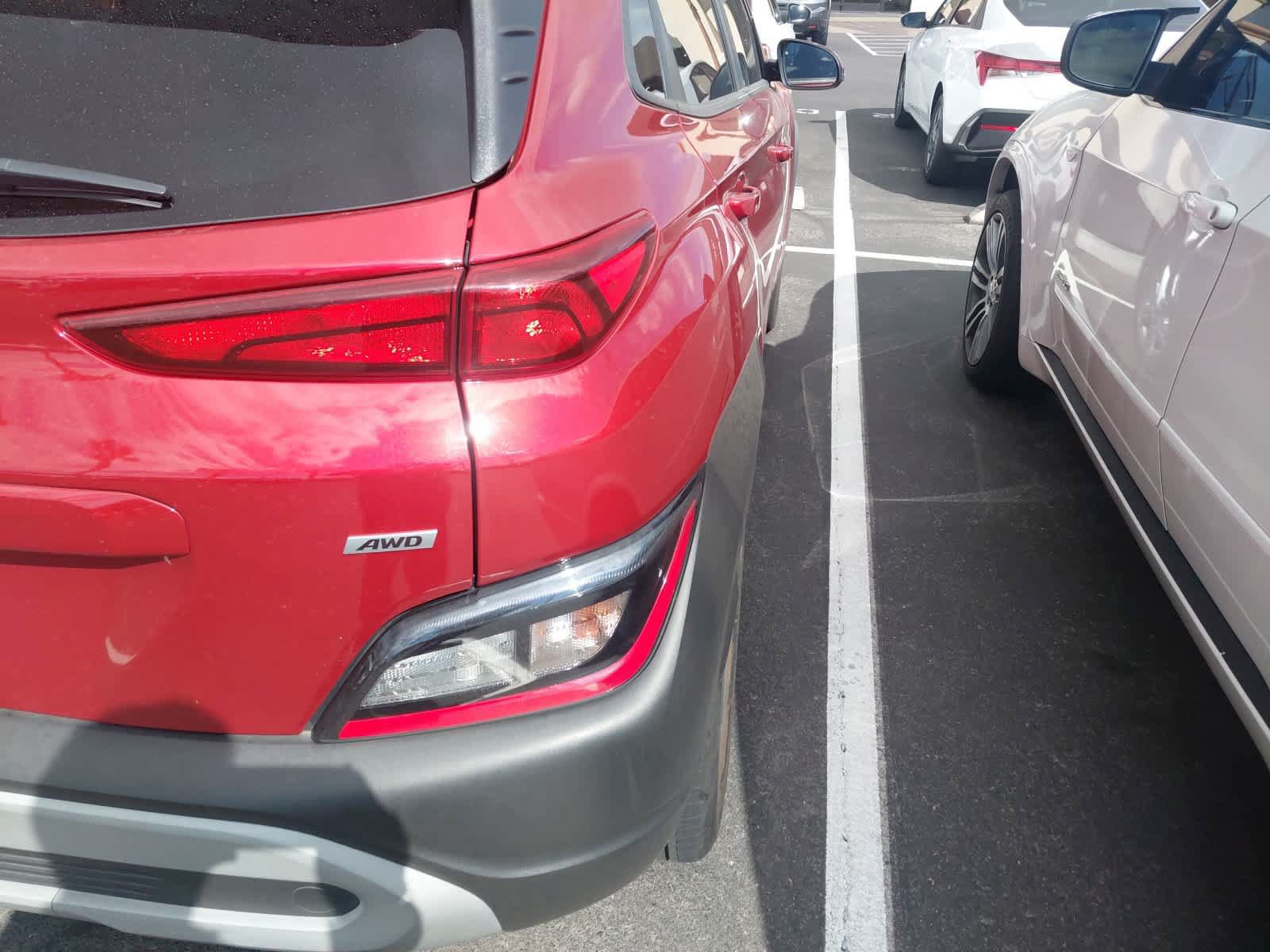Used 2023 Hyundai Kona SEL w/ Cargo Package AWD/4WD image 4