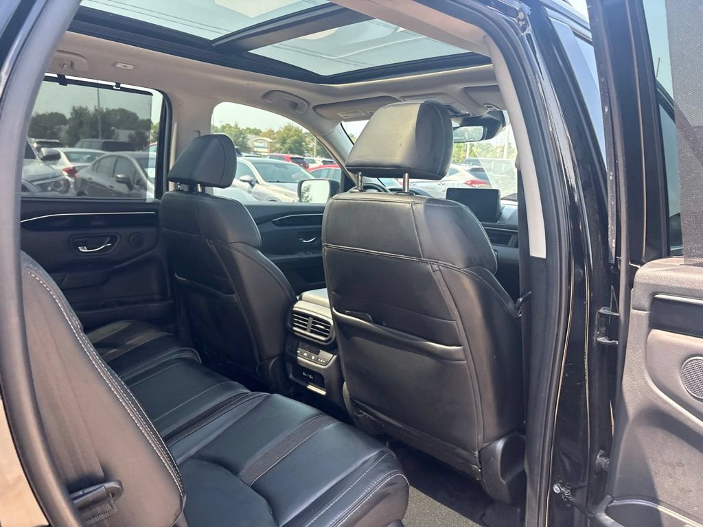 Certified 2023 Honda Pilot Touring image 32