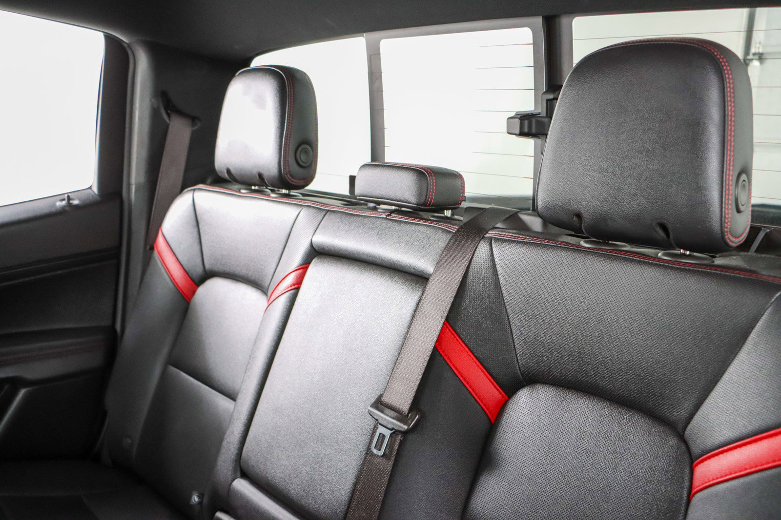 Used 2024 Chevrolet Colorado Z71 w/ Z71 Convenience Package 2 image 24