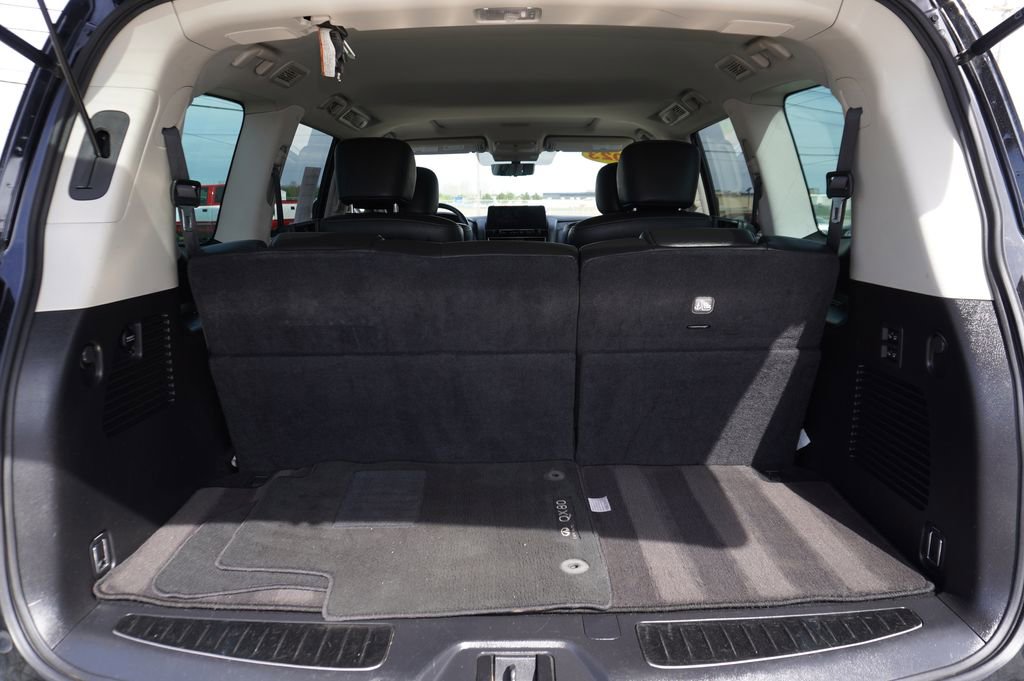 Used 2023 INFINITI QX80 Luxe w/ Cargo Package RWD image 31