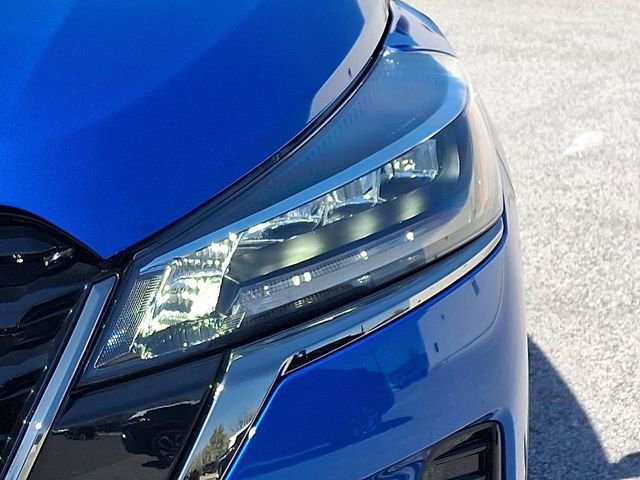 Used 2023 Nissan Kicks SR w/ Interior Electronics Package image 12