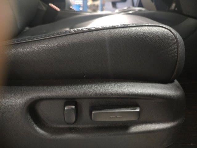 Used 2023 Honda Passport EX-L image 5