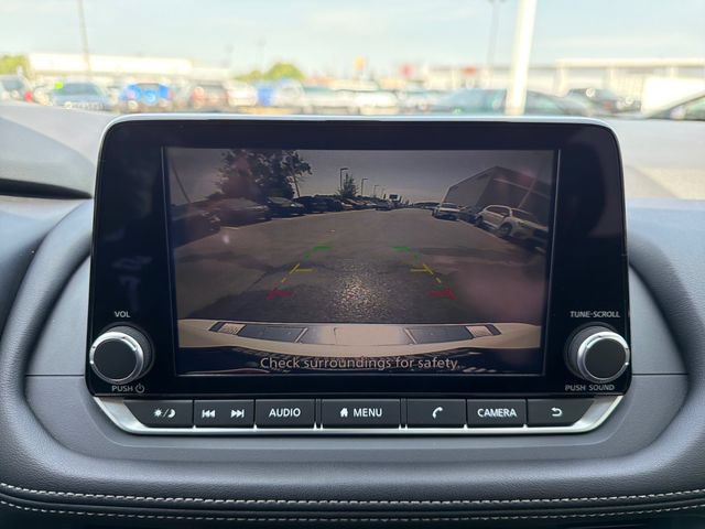 Used 2024 Nissan Rogue SV w/ SV Premium Package AWD/4WD image 13