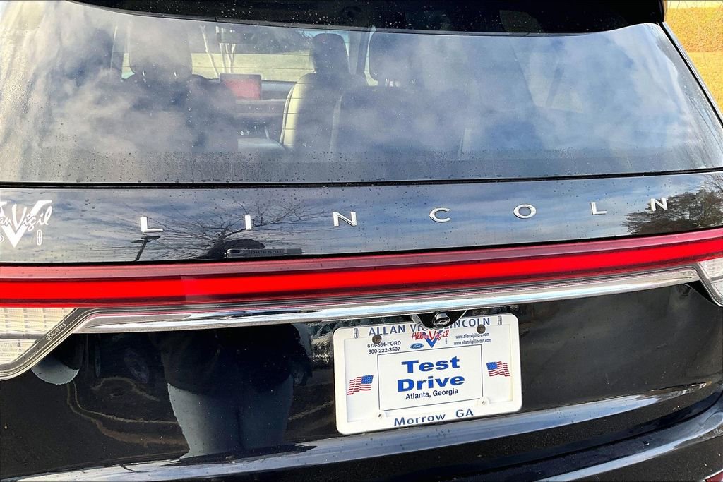 Used 2022 Lincoln Aviator Reserve w/ Equipment Group 201A RWD image 8