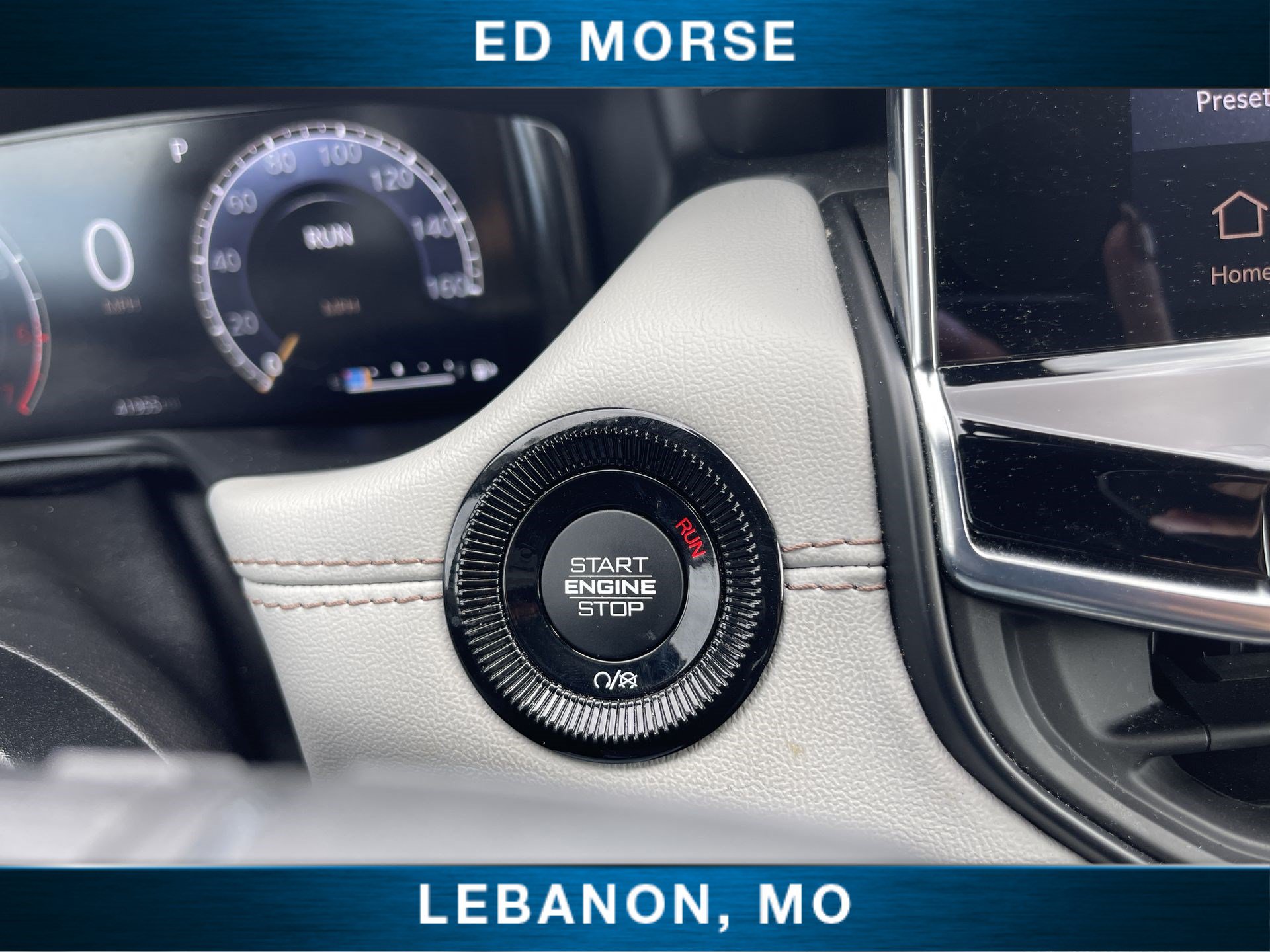 Used 2025 Jeep Compass Limited AWD/4WD image 15