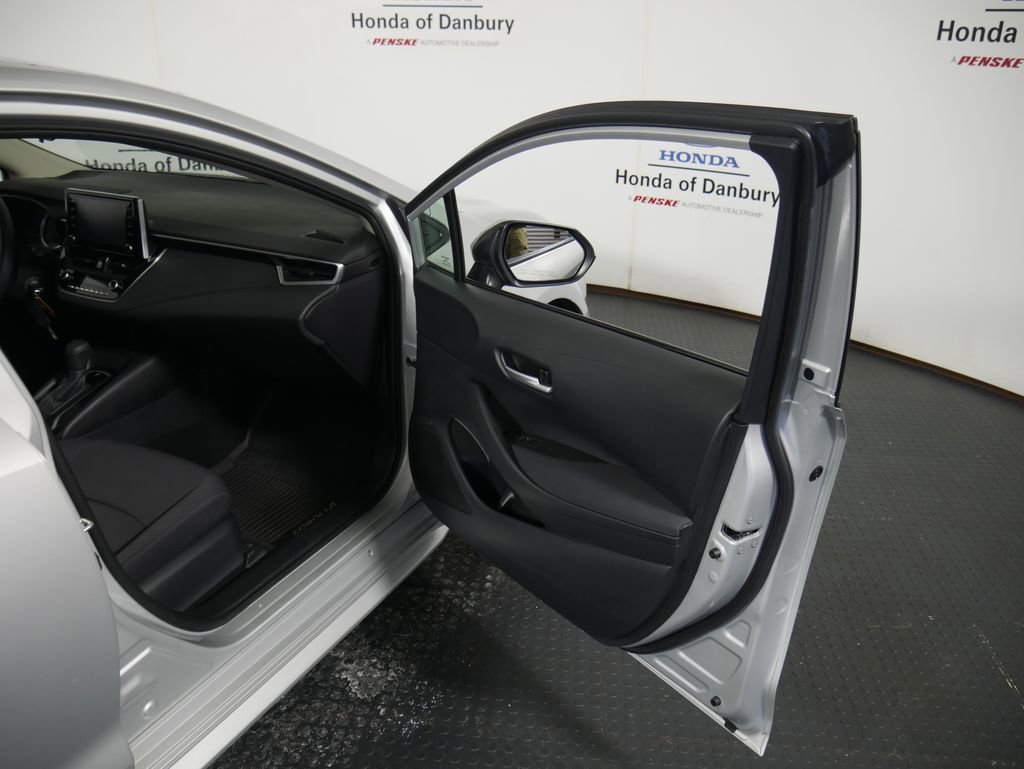 Used 2020 Toyota Corolla LE image 7