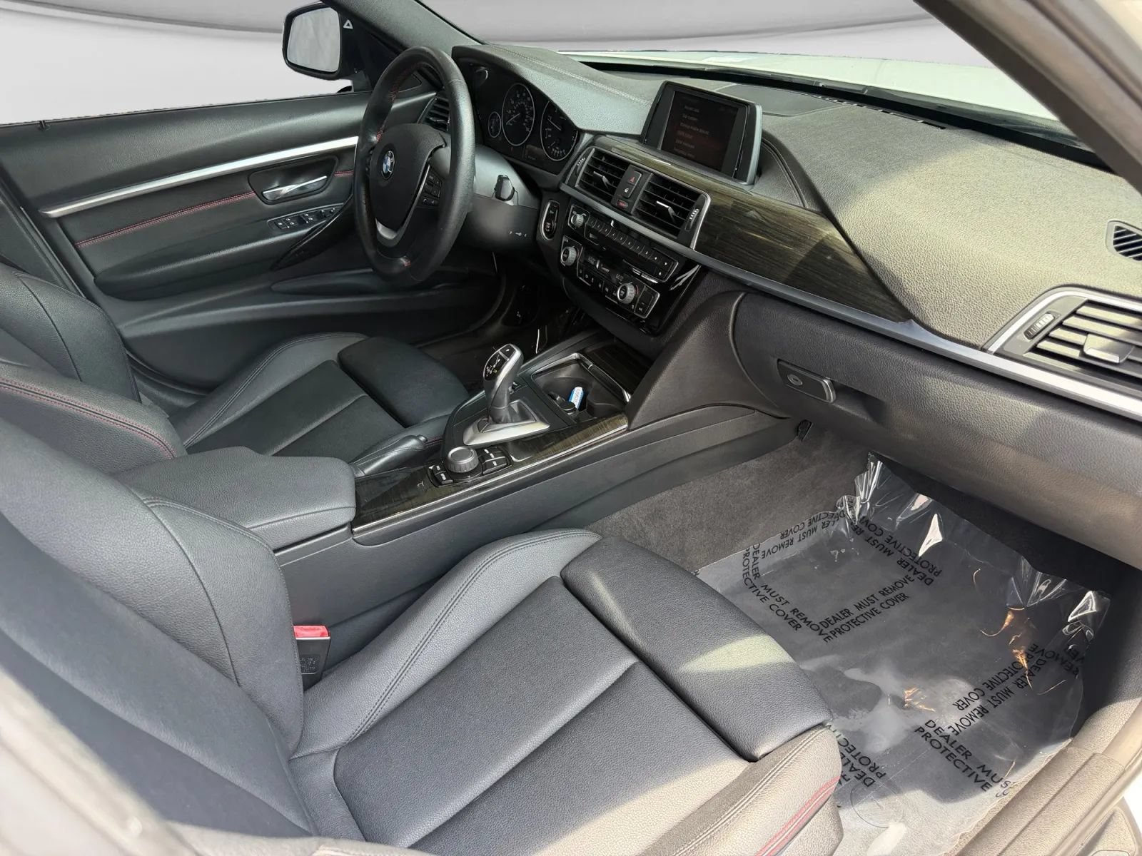 Used 2018 BMW 330i Sedan RWD image 31