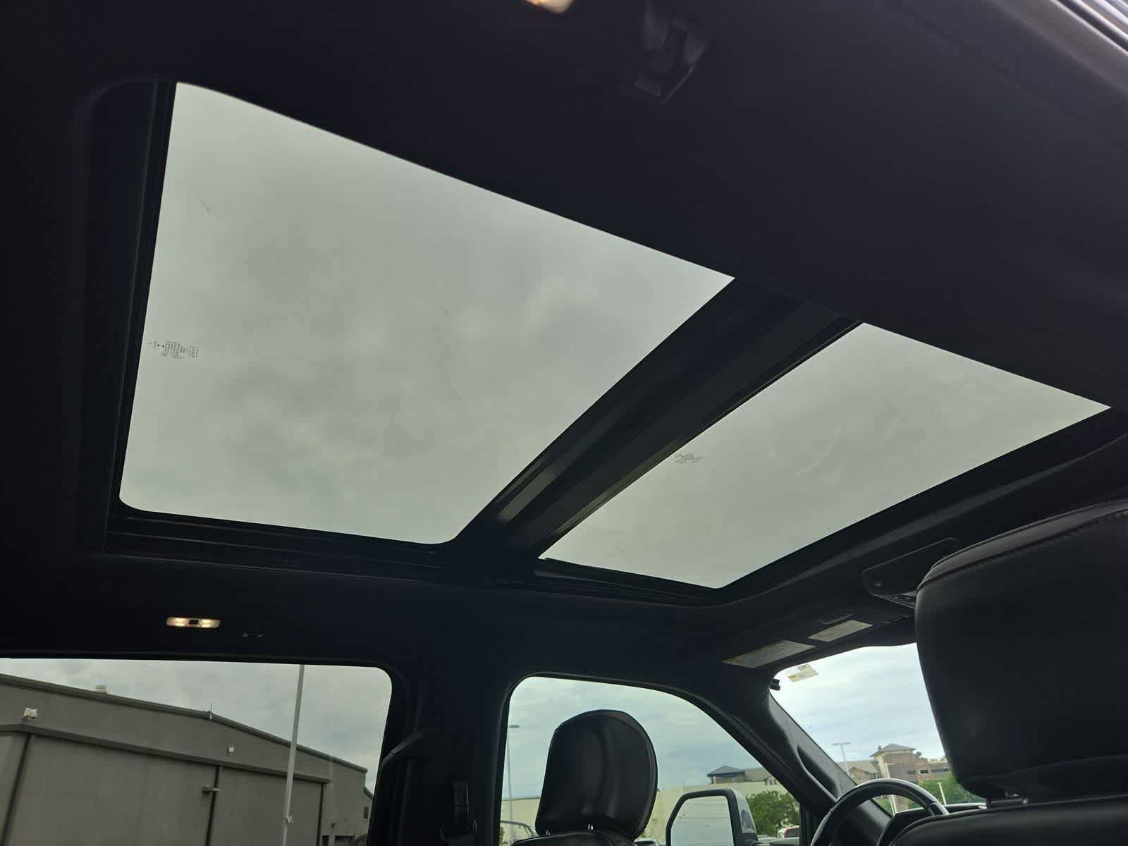 Used 2019 Ford F450 Platinum w/ Platinum Ultimate Package AWD/4WD image 21
