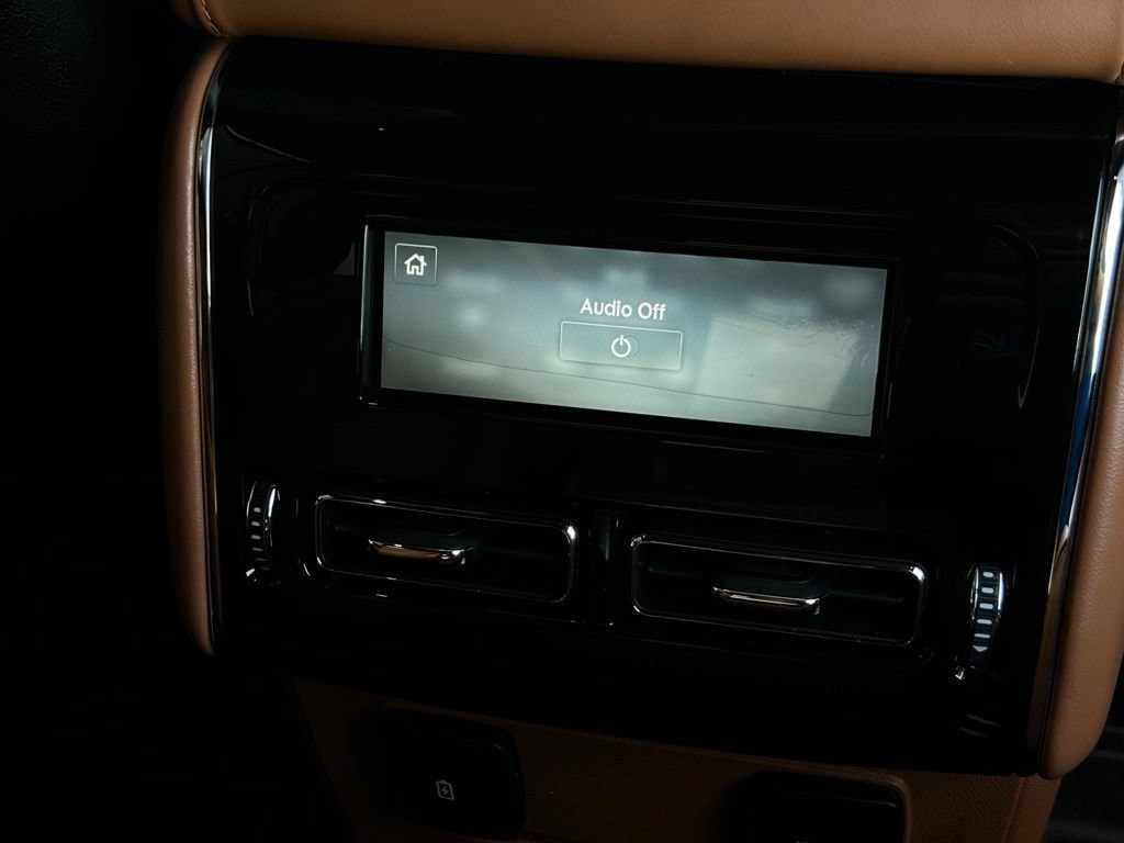 Used 2020 Lincoln Aviator Black Label w/ Dynamic Handling Package AWD/4WD image 40