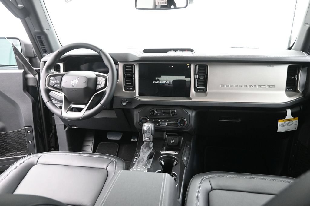 New 2026 Ford Bronco Outer Banks AWD/4WD image 16