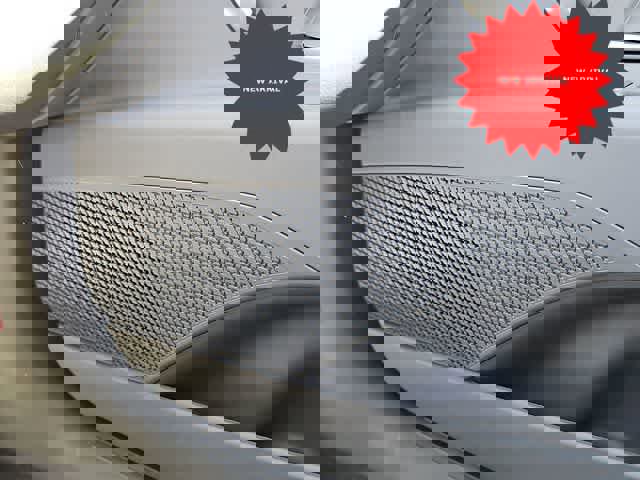 Used 2025 Hyundai Elantra SE image 21